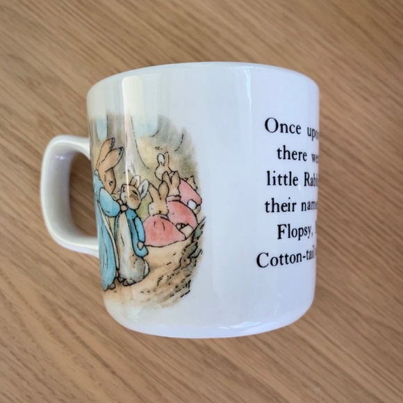 Vintage 1991 Wedgwood Peter Rabbit Mug by Frederick Warne & Co. - Picture 2 of 9